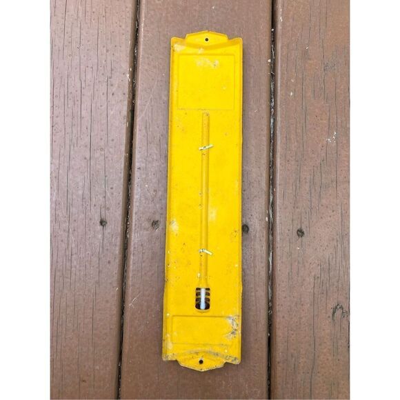 Vintage Metal John Deere Thermometer - Picture 6 of 7